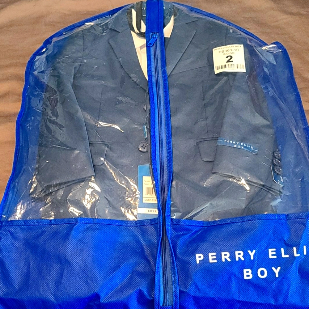 NWT Perry Ellis 5 piece suit 2T